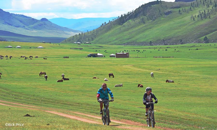 Mongolia-bicycle-tours Mongolia Bicycle Tours